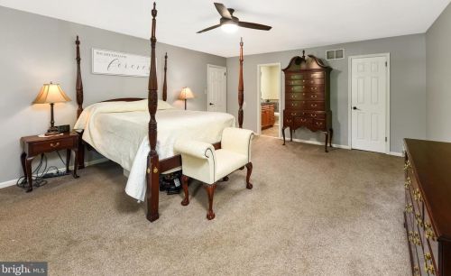 908 Tennis Way, Lansdale PA  19446-4367 exterior