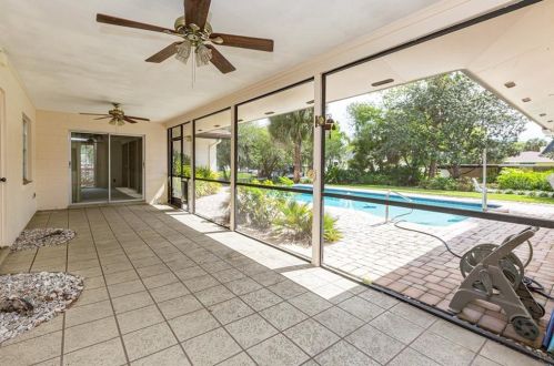 200 Shell Pt, Maitland FL  32751-5843 exterior