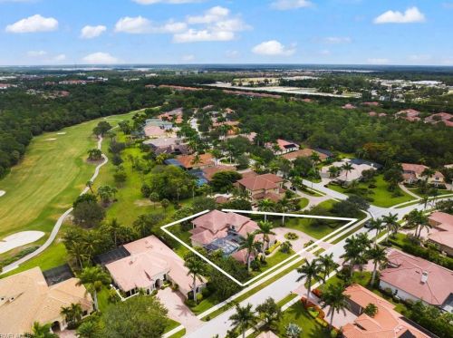 7834 Classics Dr, Naples FL  34113-3043 exterior