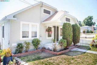 9911 Stanley Ave, Oakland, CA 94605-4830