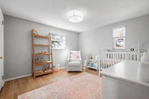 319 Questend Ave, Pittsburgh PA 15228-2461 exterior