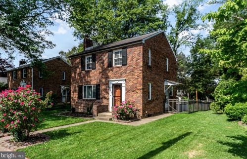 3508 4th St, Harrisburg, PA 17110-1417