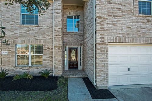 21590 Rose Mill Dr, Humble, TX 77339-2388