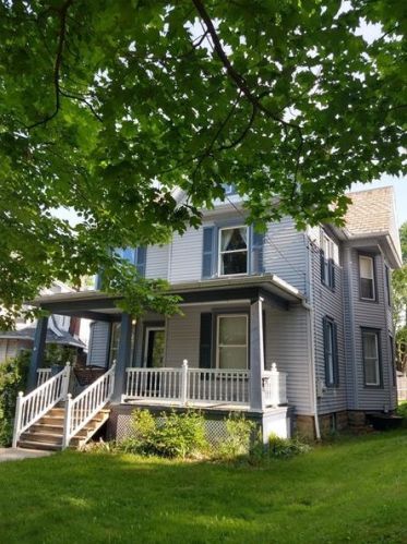 106 Plum St, Greenville, PA 16125-1857