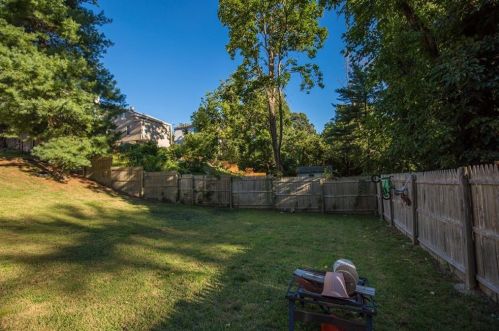 744 Manton Ave, Providence, RI 02909-5648