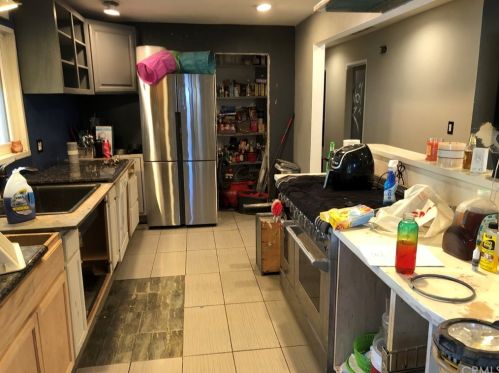 405 Flower St, Orange CA  92868-2328 exterior