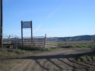 4952 I Rd, Jamieson OR 97909-0048 exterior