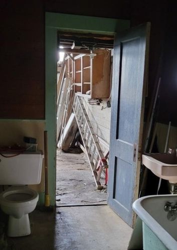 271 14th St, Ambridge PA 15003-4202 exterior