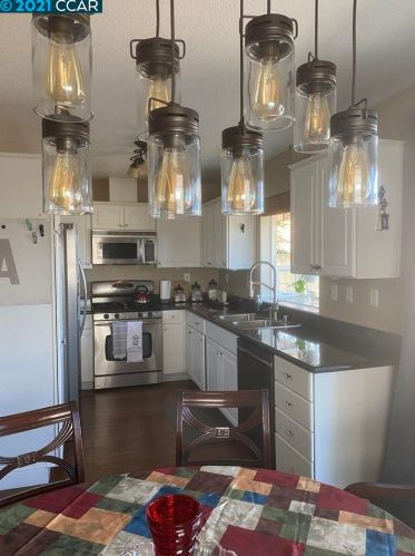 1771 Clos Duvall Ct, Benicia CA  94510-2327 exterior