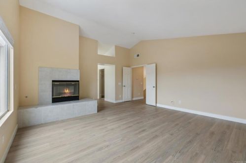 5166 Via Malaguena, Oceanside CA  92057-2636 exterior