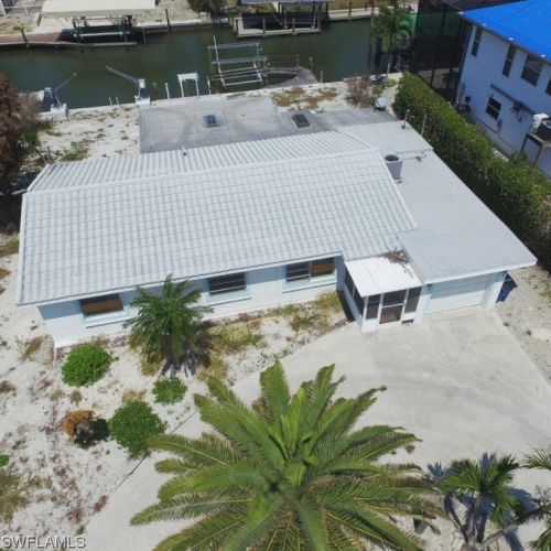 331 Washington Ct, Fort Myers Beach FL  33931-3735 exterior