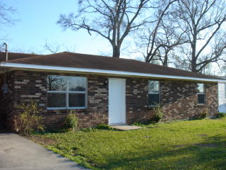 1009 Berard Dr, Arnaudville LA  70512-4418 exterior