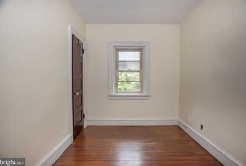 13 Beverly Pl, Wilmington DE  19809-2901 exterior