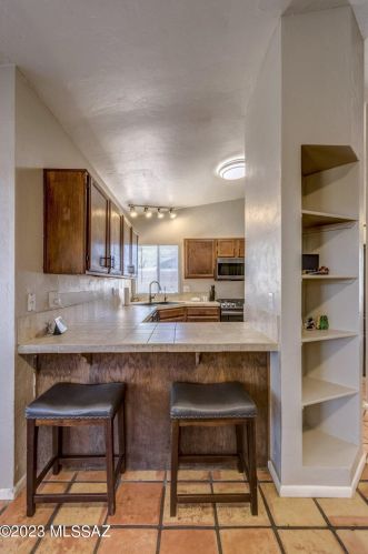 5032 Condor Dr, Tucson AZ  85742-9404 exterior