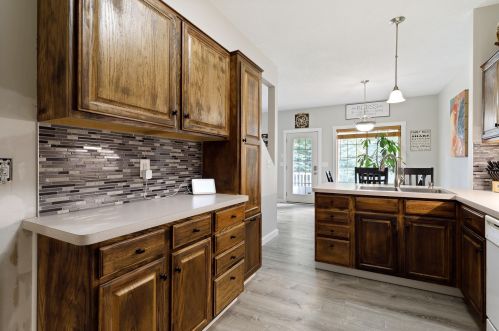 7745 Palisades Ave, Otsego, MN 55330-5400