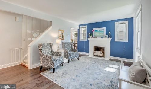 6710 Chestnut Ave, Falls Church VA  22042-2112 exterior