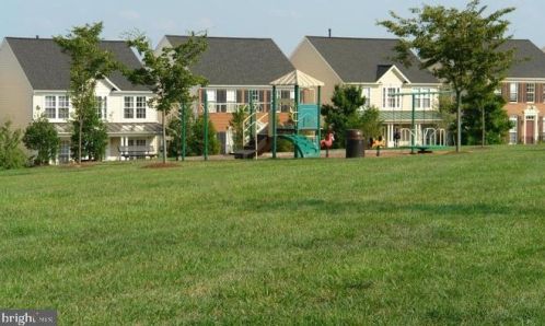 14415 Macon Grove Ln, Gainesville VA  20155-6224 exterior