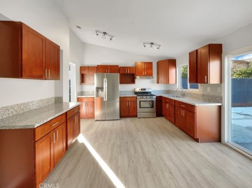 308 Camden Rd, San Jacinto CA  92582-6922 exterior