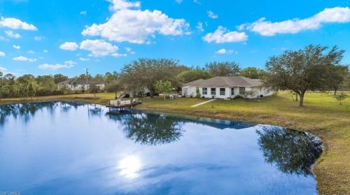 4135 62 Ave, Naples FL  34120 exterior