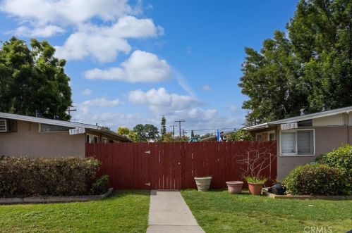 1188 Valencia Dr, Fullerton, CA 92831-4627