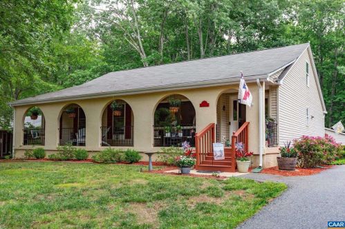 135 Washington St, Locust Grove, VA 22508-5234