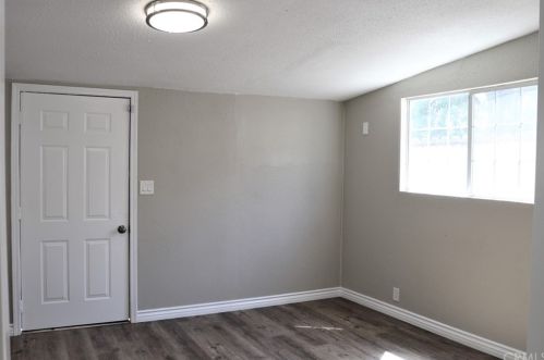 327 Erwin St, Rialto CA  92376-6018 exterior