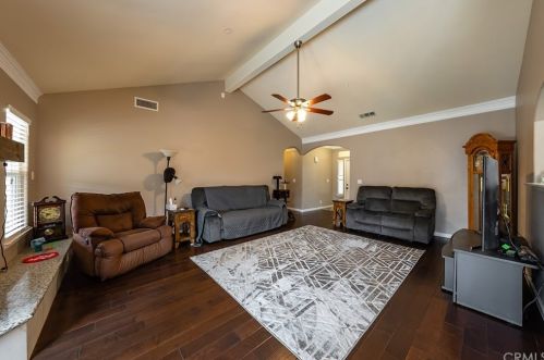 3354 Summer Ln, Madera CA  93637-6001 exterior