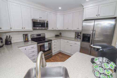 302 Keeneland Dr, Newport KY  41075-4071 exterior