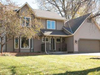 2613 Leyland Trl, Saint Paul, MN 55125-3571