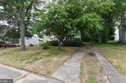 305 Carnegie Ave, Wenonah NJ  08090-1411 exterior