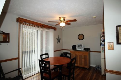 401 Cricketwood Ct, Canonsburg PA  15317-2303 exterior