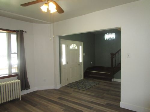 614 Park St, Connellsville PA  15425-3420 exterior