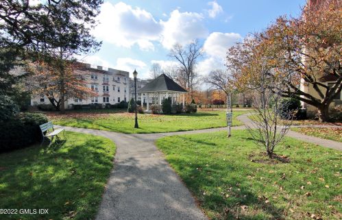 132 Summer St, Stamford CT  exterior