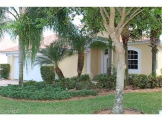 6436 Waverly Green Way, Naples, FL 34110-9039
