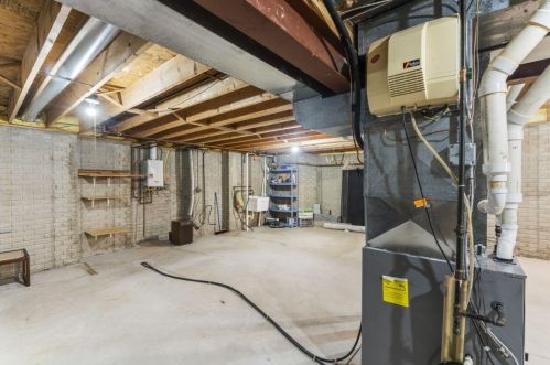 8219 57 Ave, Kenosha WI 53142-4728 exterior