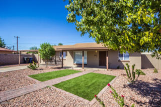 102 Riley Dr, Avondale, AZ 85323-1843