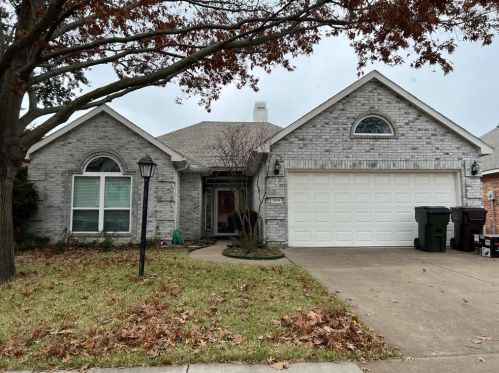 2216 Chasefield Dr, Plano TX  75023-1666 exterior