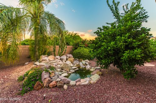 7629 Freshwater Pearl Dr, Tucson AZ  85747-5728 exterior