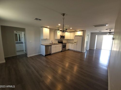 9317 12th St, Phoenix AZ  85020-2637 exterior