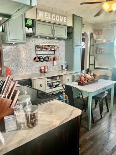 1125 Paul Ave, Hermitage, PA 16146-3550