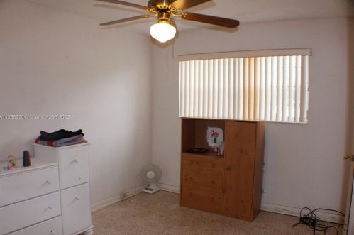 890 35th St, Hialeah FL  33013-3121 exterior