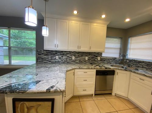 20307 Fox Glen Ln, Humble, TX 77338-1301