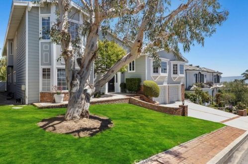 700 John St, Manhattan Beach CA  90266-5838 exterior