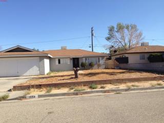 1554 Monte Vista Ave, Tropico Village, CA 93560-7400