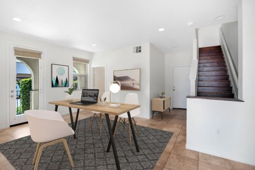 537 Montecito St, Santa Barbara, CA 93101-4501
