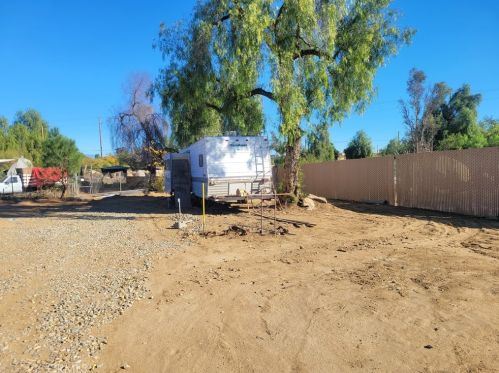 27390 Peach St, Perris CA  92570-8604 exterior