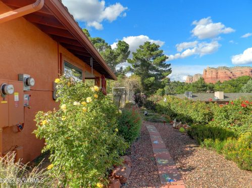 120 Starlight Way, Sedona AZ 86351-7362 exterior