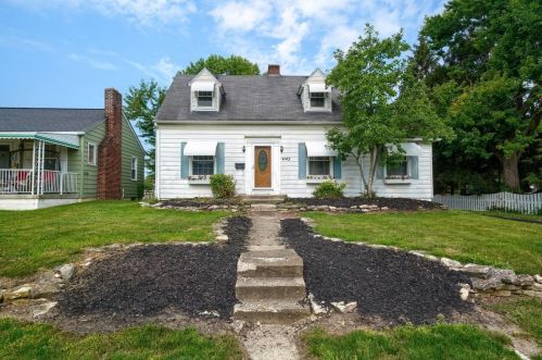 4143 Patzer Ave, Darbydale, OH 43123-3227