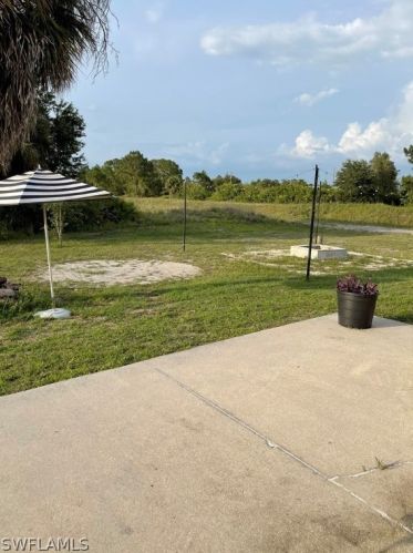 2500 42 St, Lehigh Acres FL 33976-4739 exterior