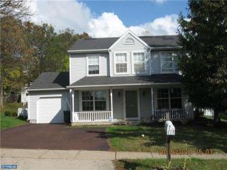 528 Waltham Ln, Perkasie, PA 18944-1888